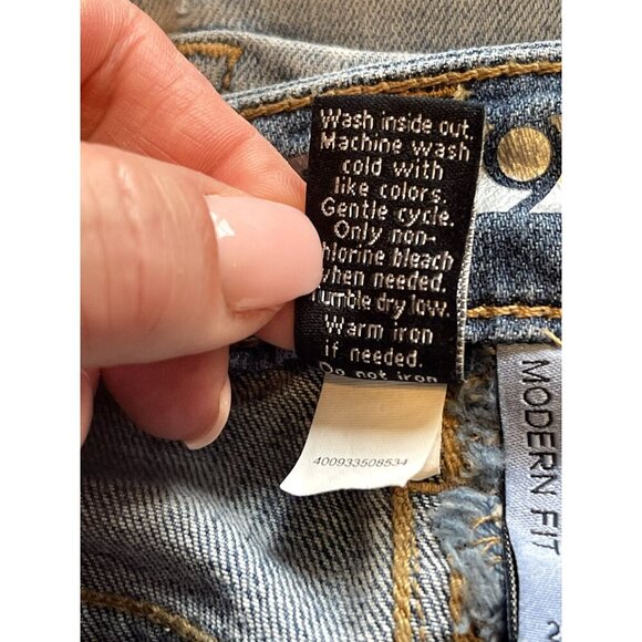 Apt 9 Womens Modern Fit Straight Leg Jeans 2 Cropped Denim Med Wash - Picture 3 of 5